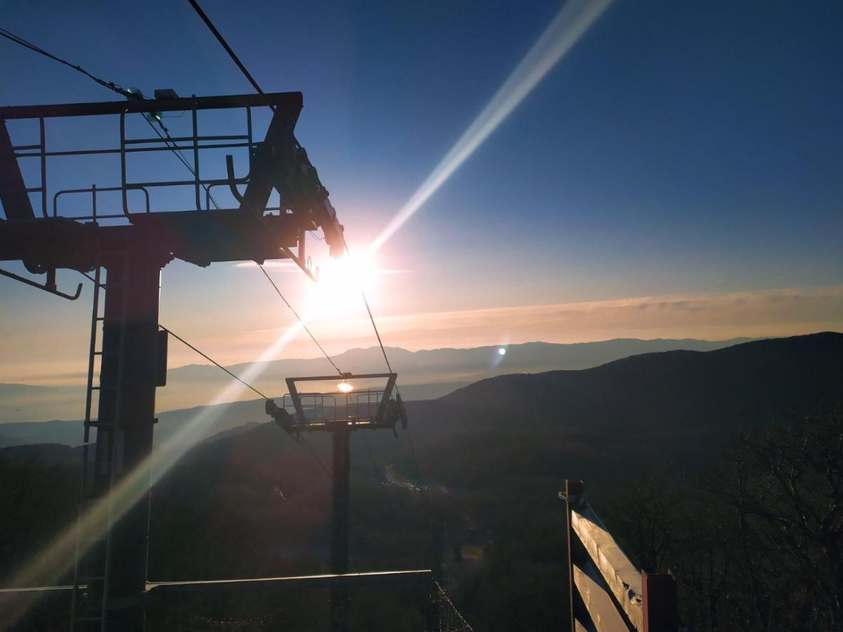 Great Mountain